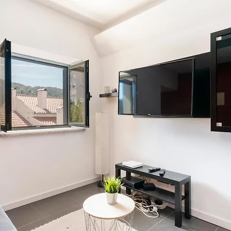 Apartment Casa Dos Mouros - 2 Quartos E Cozinha - Serra Da Estrela - *