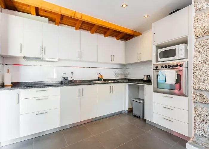 Apartment Casa Dos Mouros - 2 Quartos E Cozinha - Serra Da Estrela -